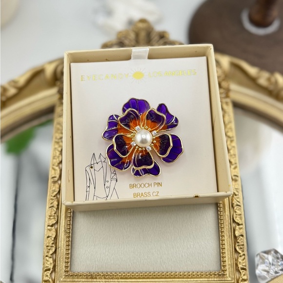 Eyecandy LA Enamel Flower Brooch – Purple & Orange with Pearl Center - Picture 3 of 5